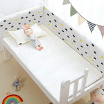 crown of Breathable Cradle Crib Bumper